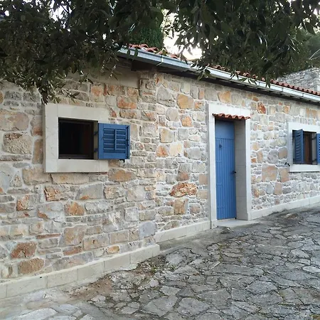 Seafront Osibova * Milna (Brac)